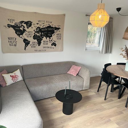 Vakantiehuisje Zeegeluk Vlakbij De Kust Sint Maartensvlotbrug Exteriér fotografie