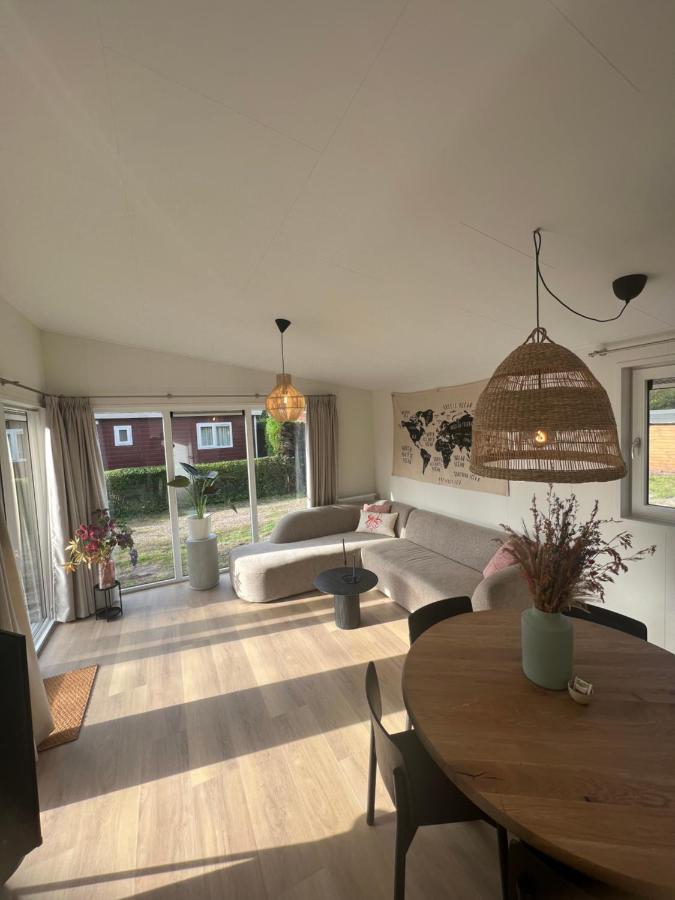 Vakantiehuisje Zeegeluk Vlakbij De Kust Sint Maartensvlotbrug Exteriér fotografie